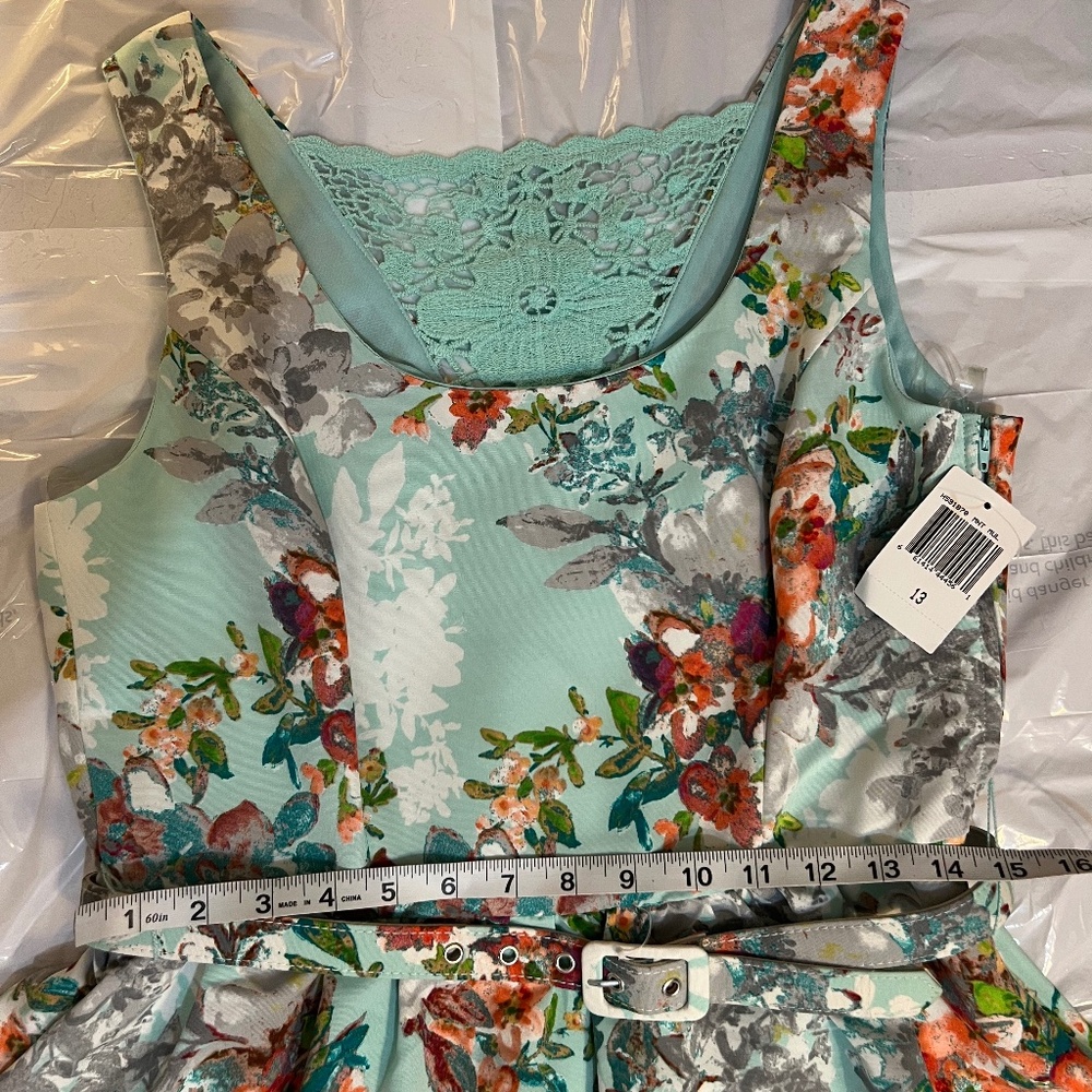 NWT Teeze Me Juniors Lace Back Sleeveless Fit&Flare Floral Dress in Mint 13/14 - Picture 15 of 16